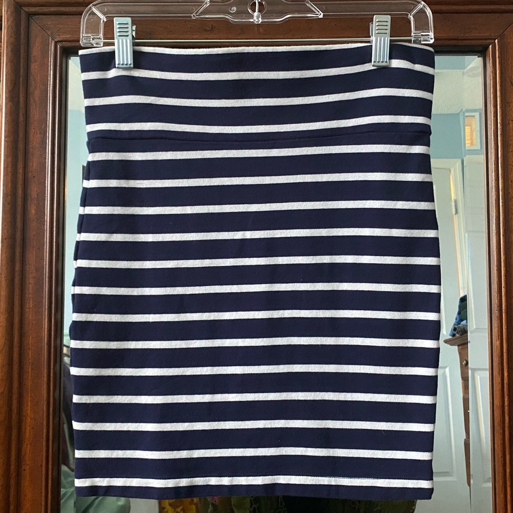 Forever 21 Navy & White Striped Skirt